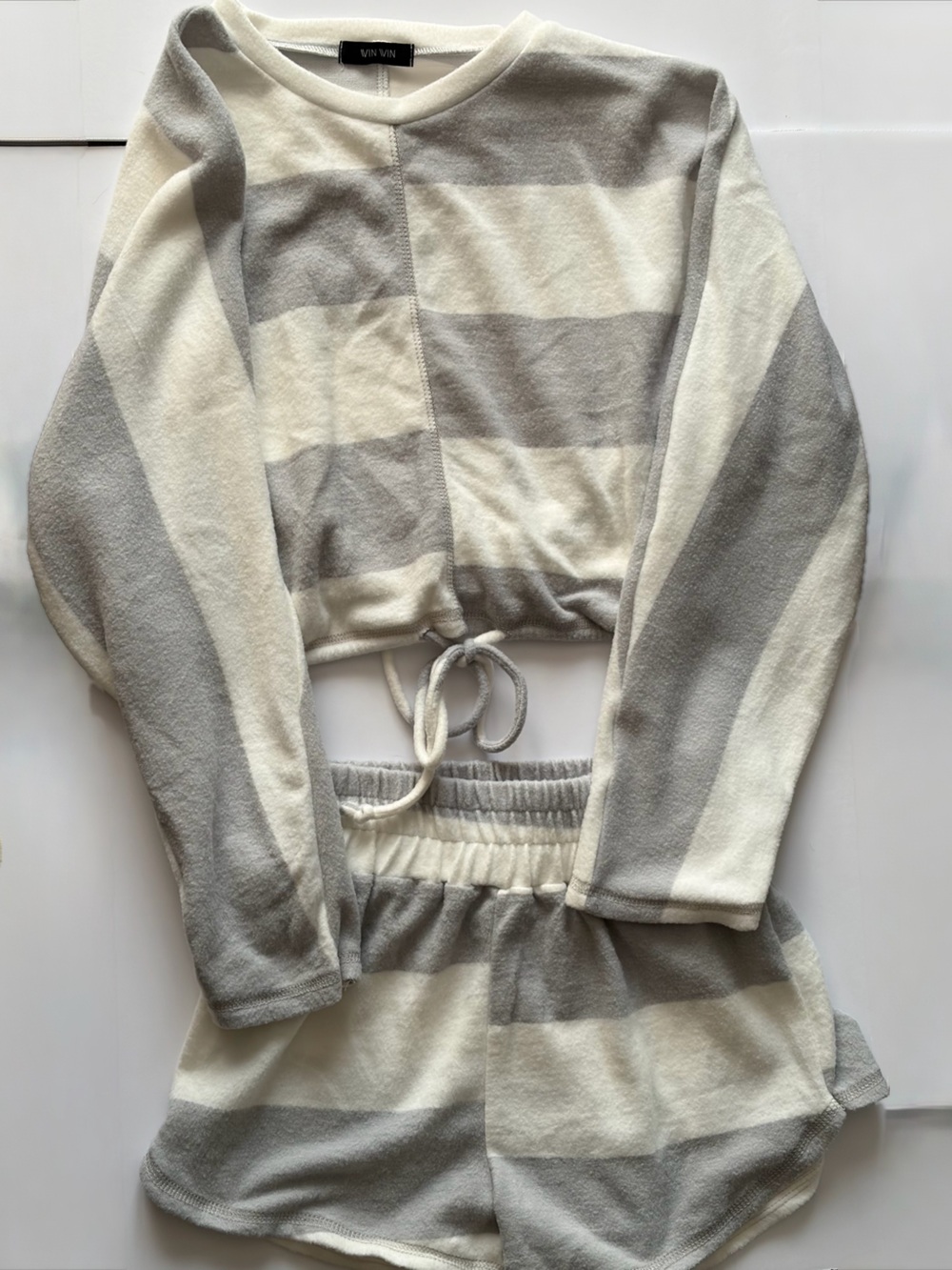 WinWin white & Light Gray Striped Women’s Lounge Hoodie Set. Brand new.